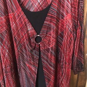 Essentials 22/24 Red and Black Geometric Top with inlay